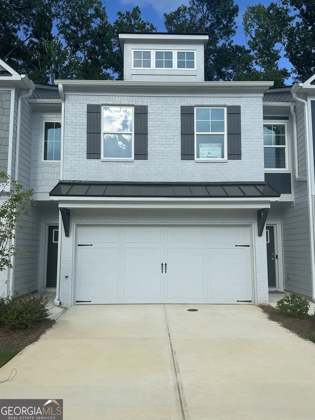 1999 Marie Court 44, Conyers