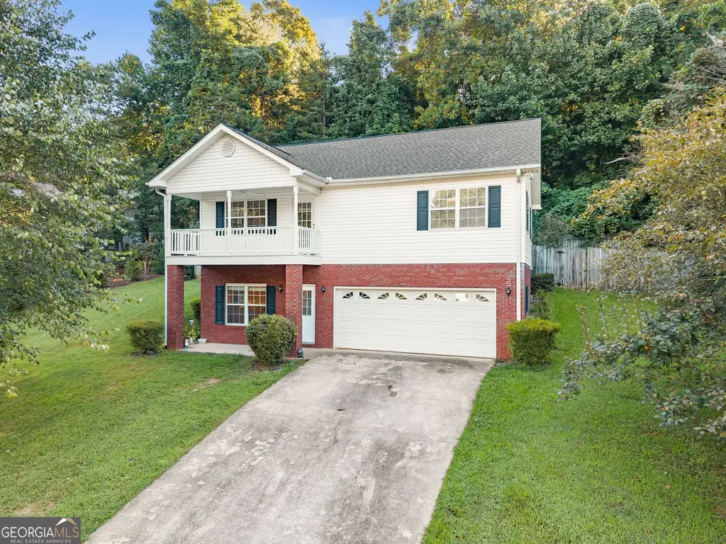 35 Clara Bell Drive, Cleveland