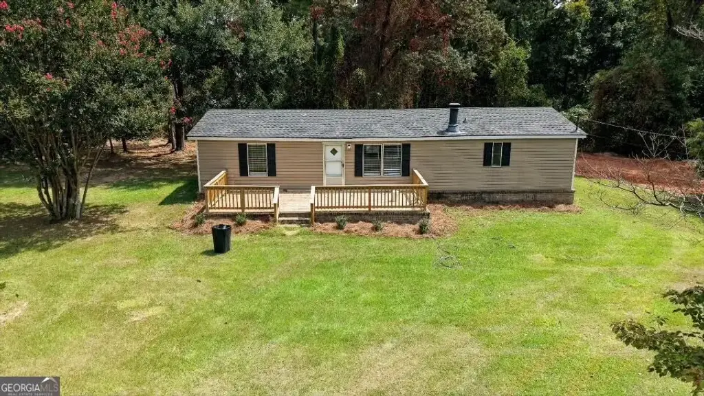 165 Giles Circle, Byron