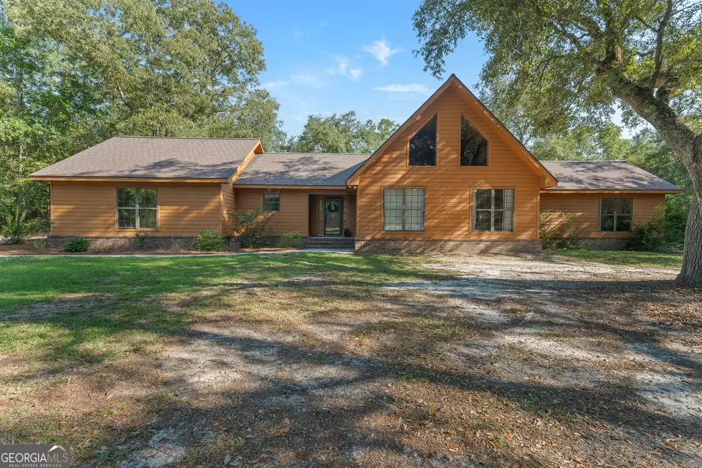 1021 Ig Lanier Road, Pembroke