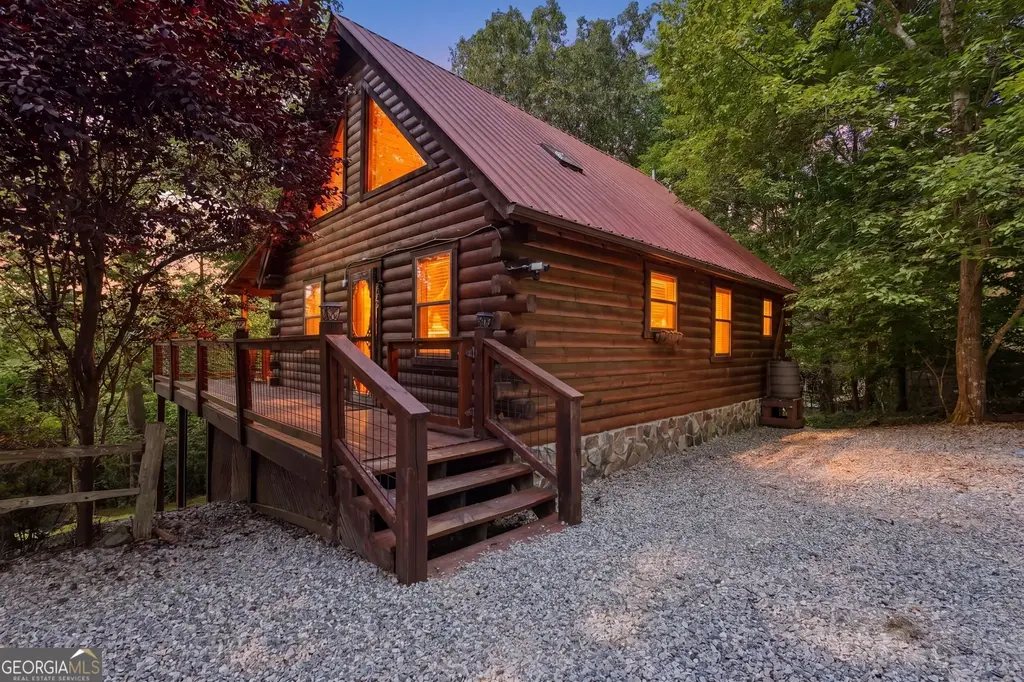 117 Hunting Hills Drive, Cleveland