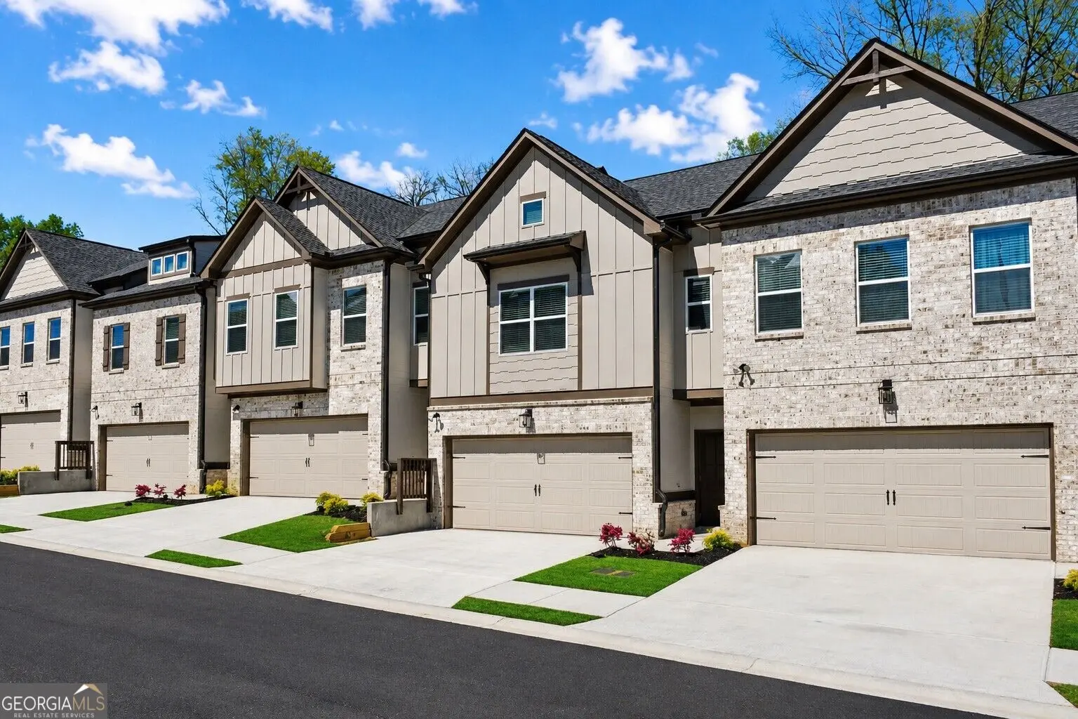 Photo of Listing #10834499
