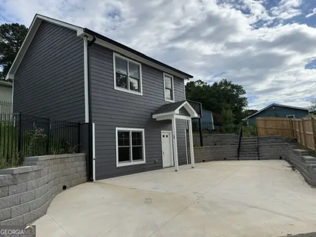 180 Lowry Street, Ball Ground