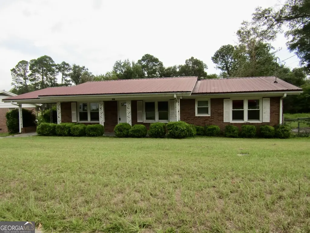 5540 Bacon Avenue, Eastman