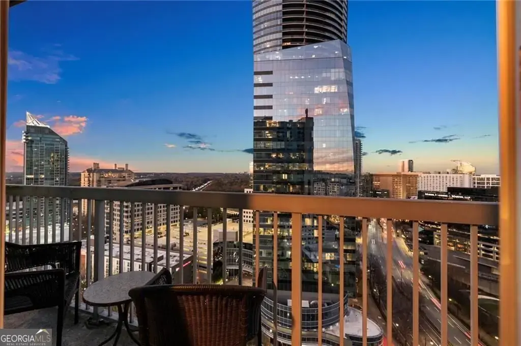3324 Peachtree Road Ne 1911, Atlanta