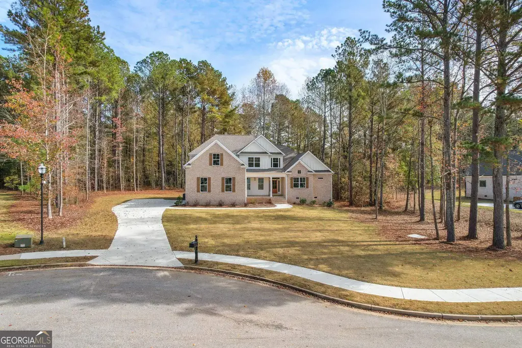 2002 Millstream Court, Griffin