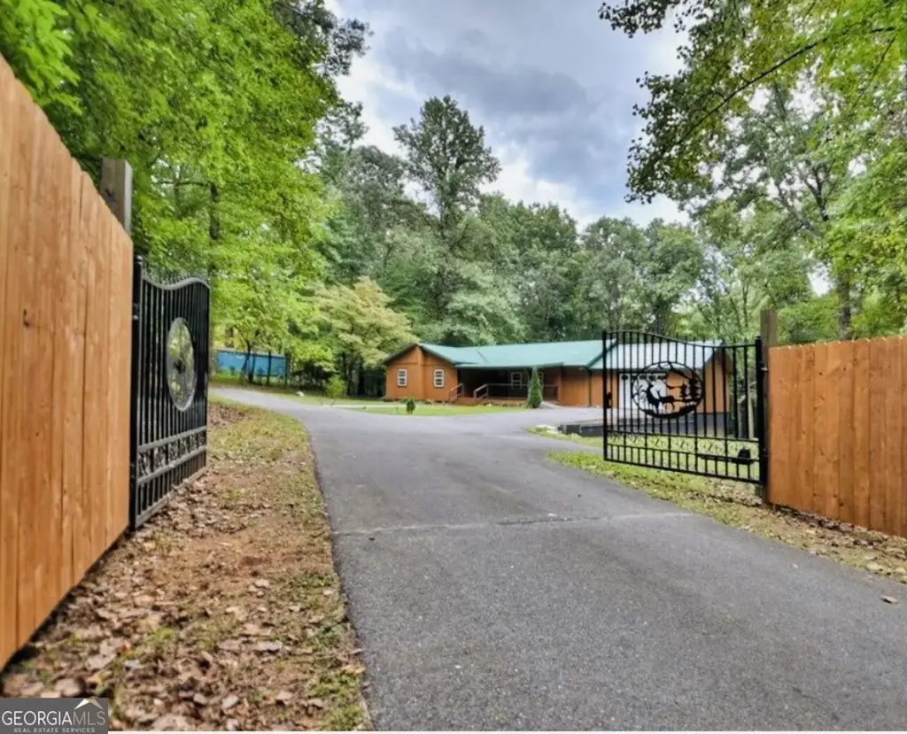 1843 Old Mobile Road, McCaysville