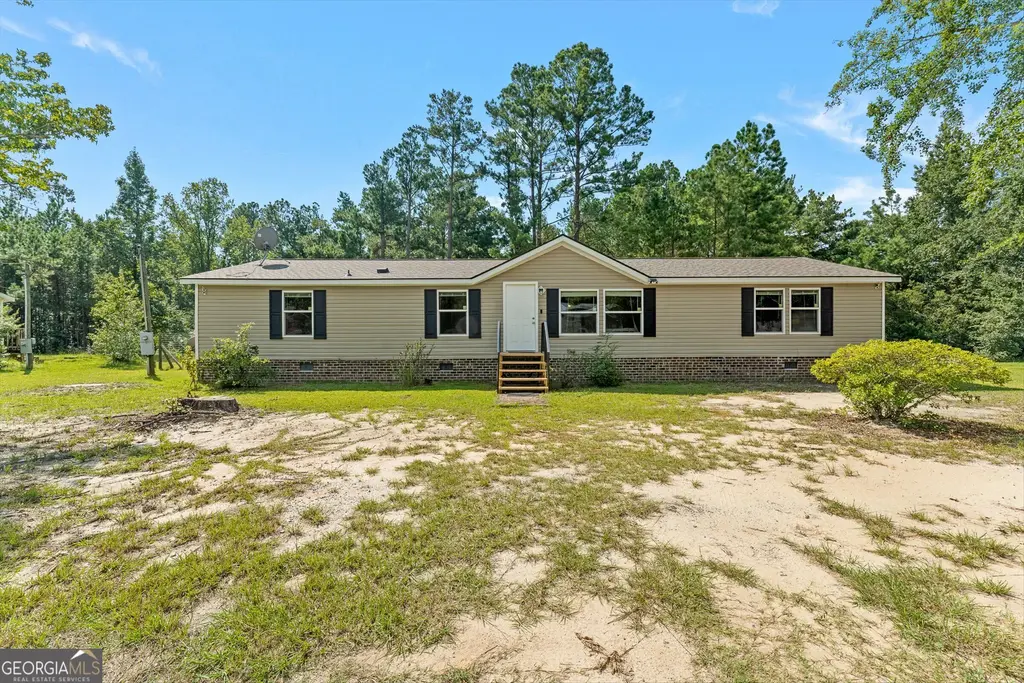 180 Lucious Street, Pembroke
