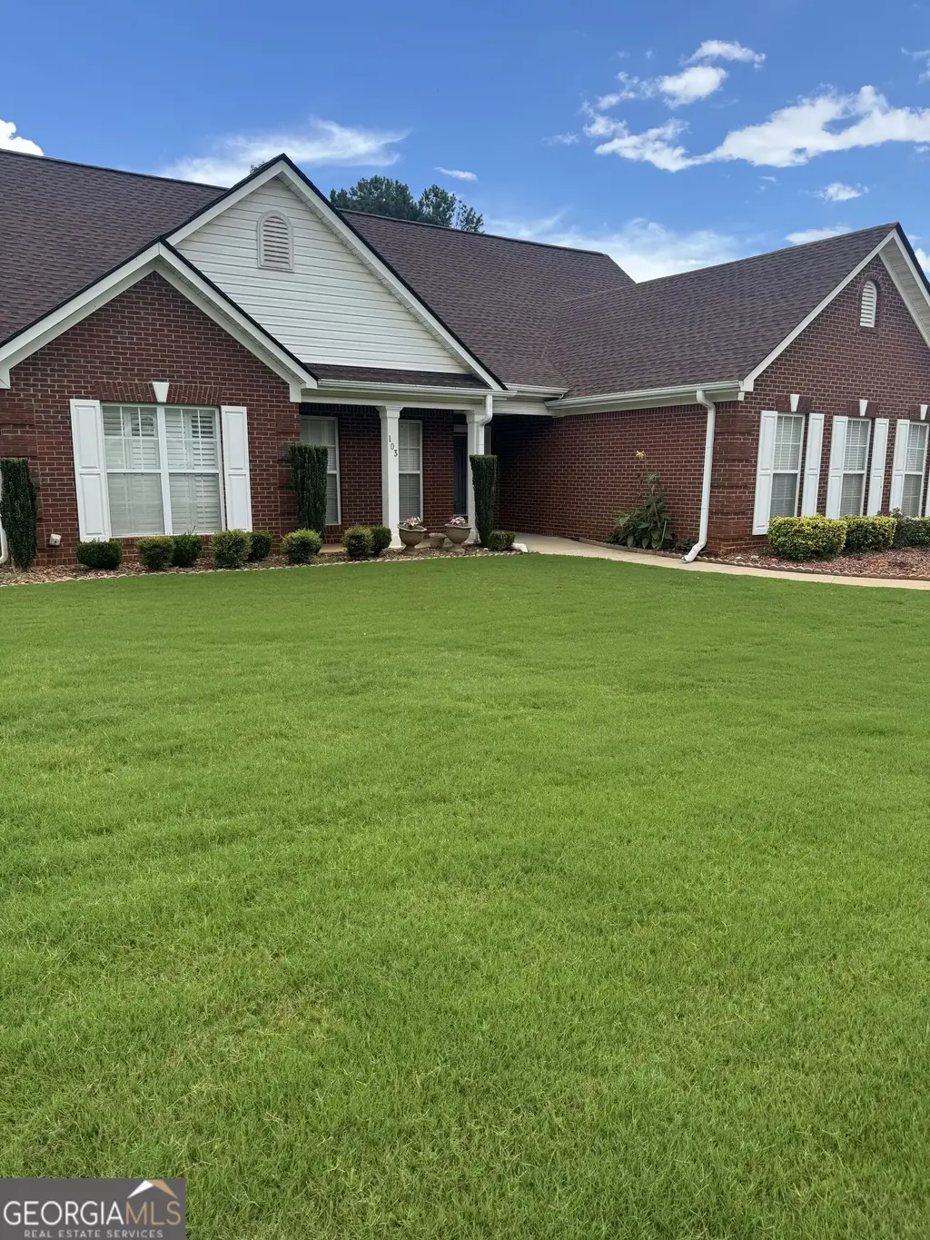 103 Shadow Lake Drive, Conyers