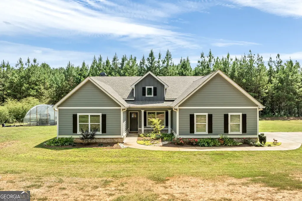 1219 Thrash Road, Lagrange