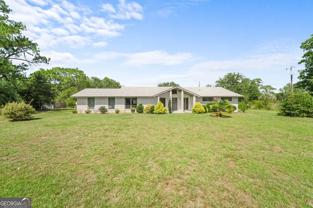 19915 Ga Highway 46, Pembroke