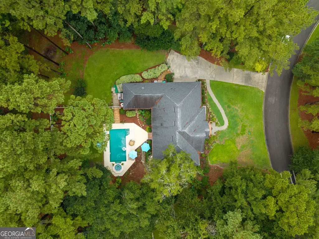4723 Misty Valley Circle, Valdosta