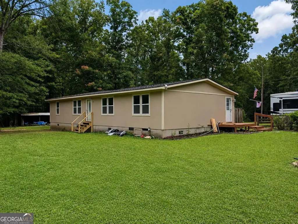 139 Shady Brook Lane, Barnesville