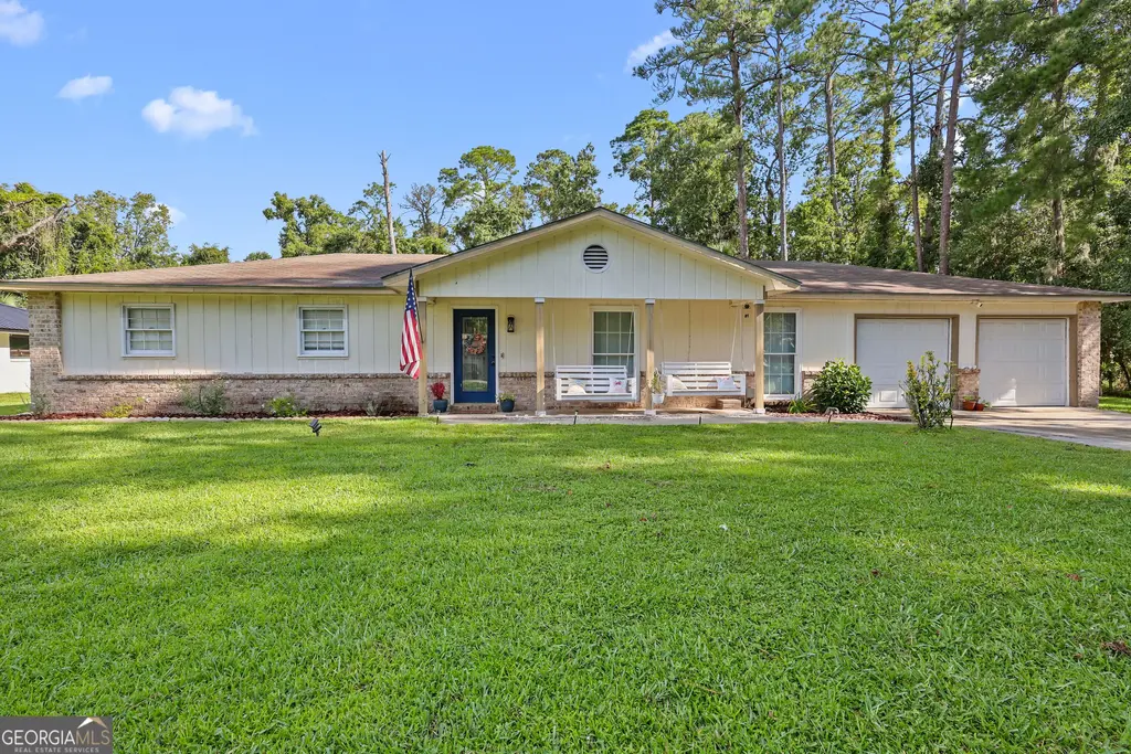 1201 Fairway Road, Brunswick