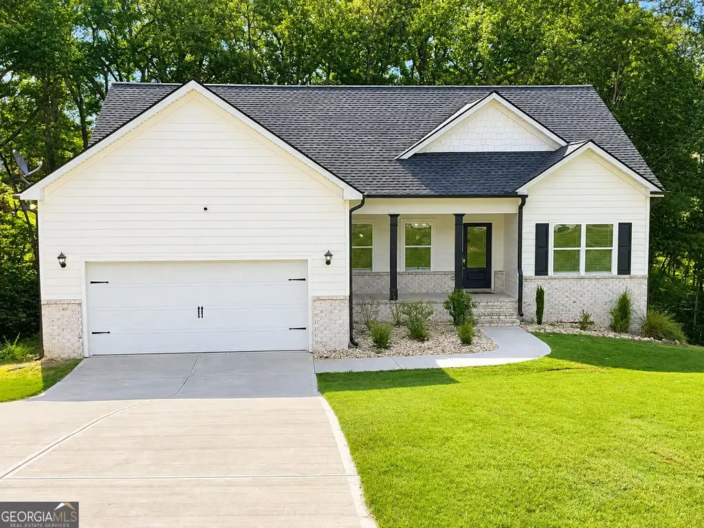307 Tara Court, Mansfield