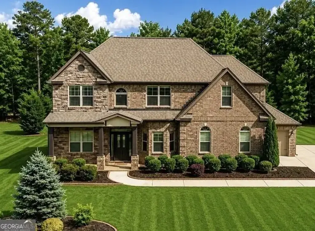 2589 Lake Erma Drive, Hampton