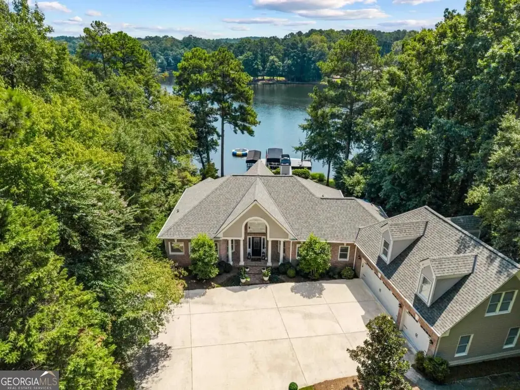 1080 Shoal Creek Court, Greensboro