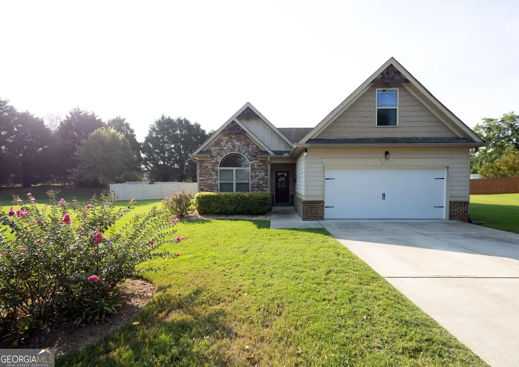 3307 Hancock Point, McDonough