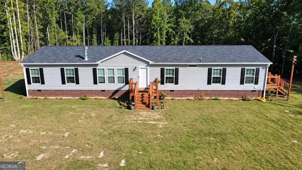 259 Hawks Trail, Newborn