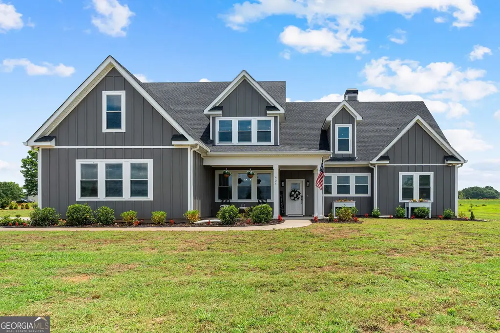 404 Whipple Avenue, Williamson