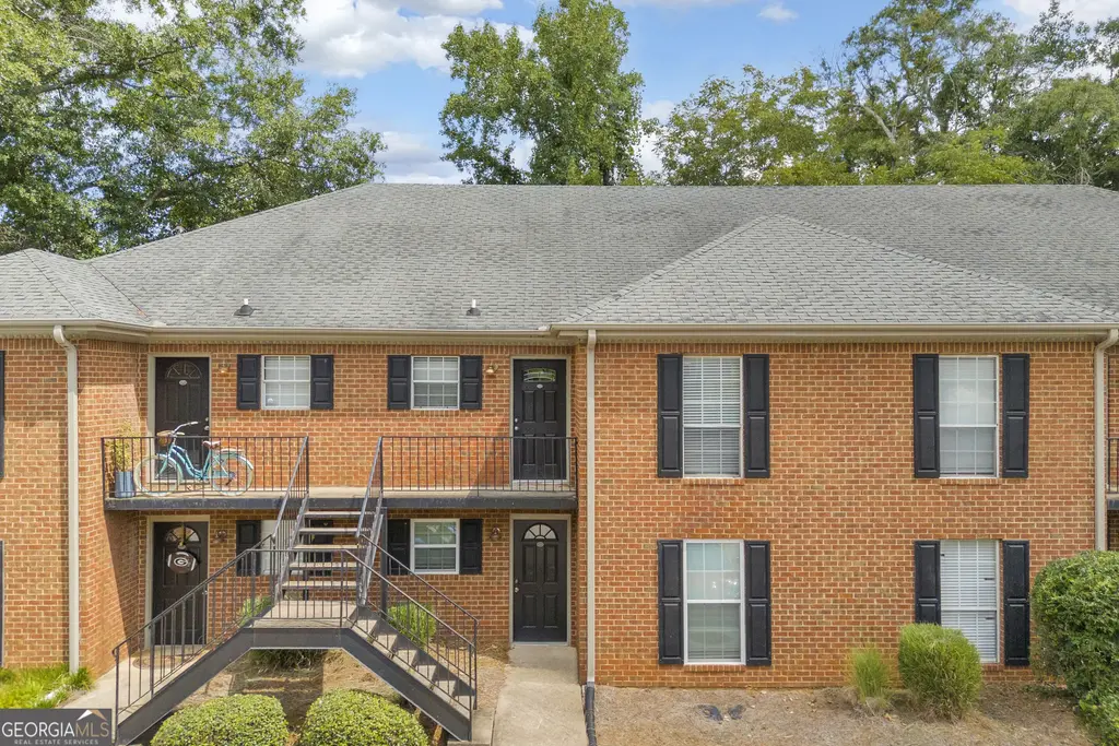 1055 Baxter Street Apt 203, Athens