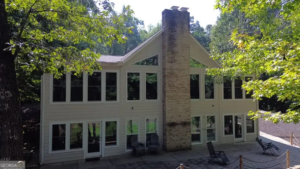 201 Hickory Hill Lane, Martin