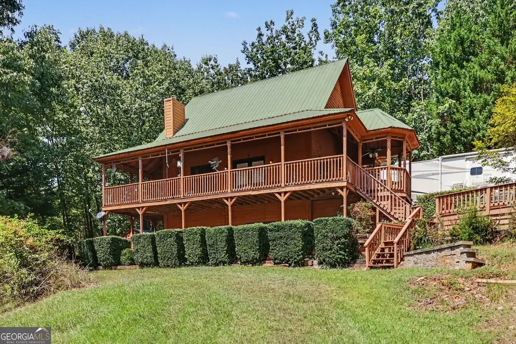 825 Satterfield Road, Cleveland