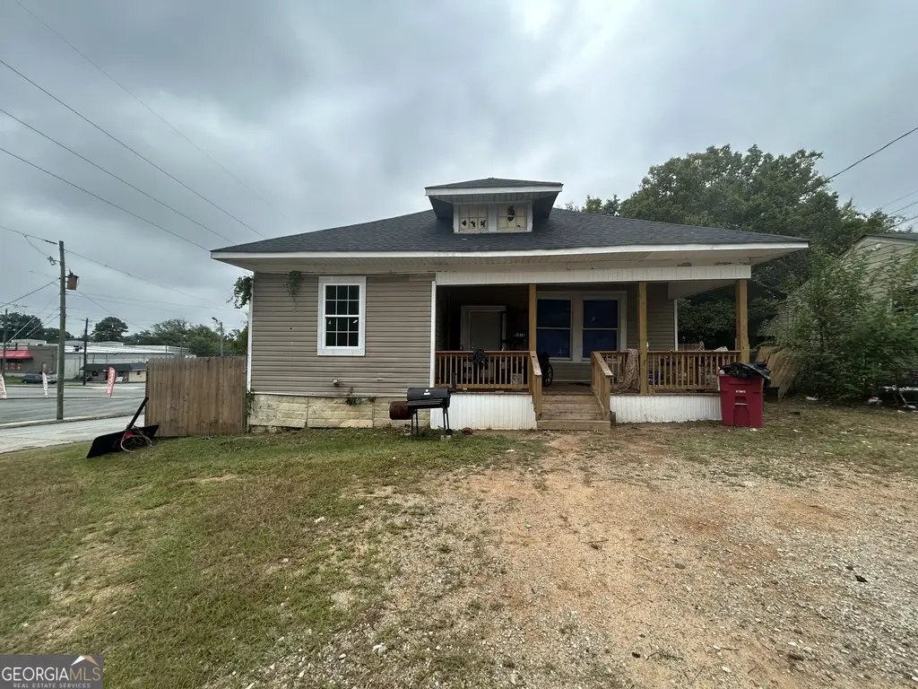 2652 Cherry Avenue, Macon