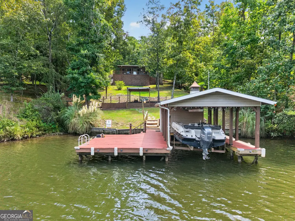 2123 Harbour Point Drive, Sparta