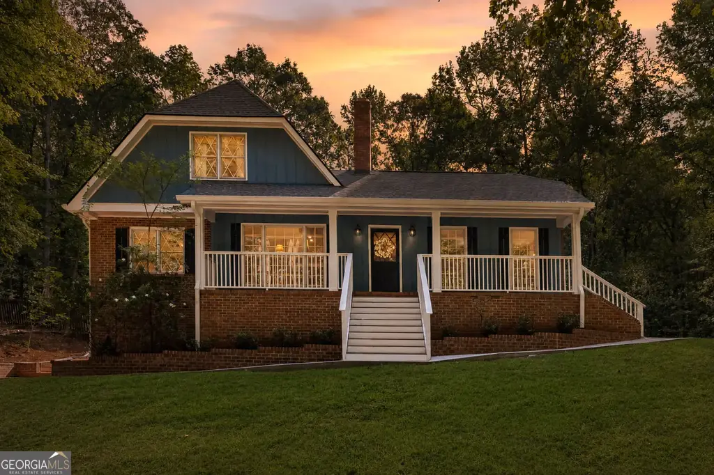 400 Darren Drive, Fayetteville