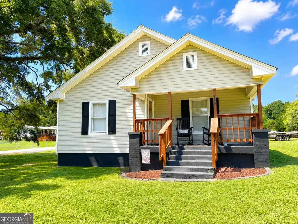 366 Greeson Street, Summerville
