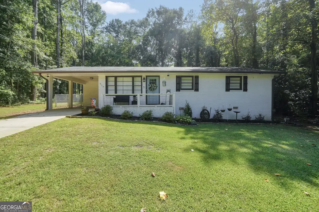 319 Elizabeth Lane, Griffin