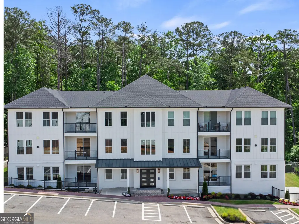 1050 Blair Lane 104, Peachtree city