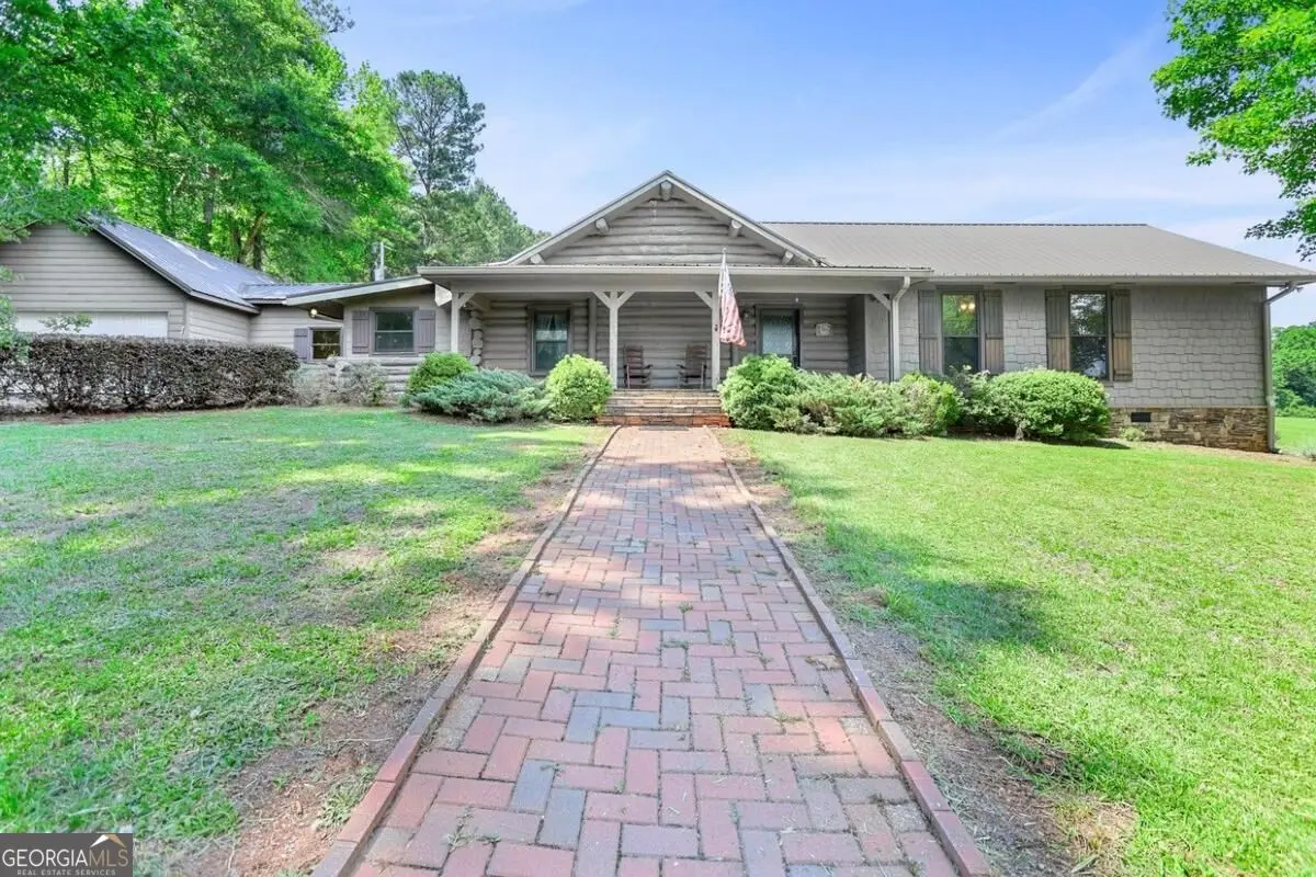 Photo of Listing #10836856