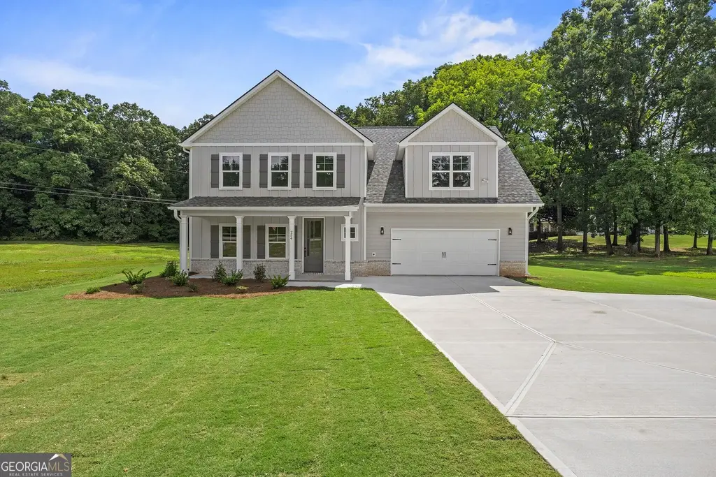 254 Crumbley Road, McDonough