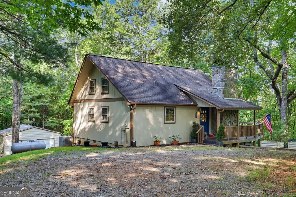 122 Navigator Lane, Tiger