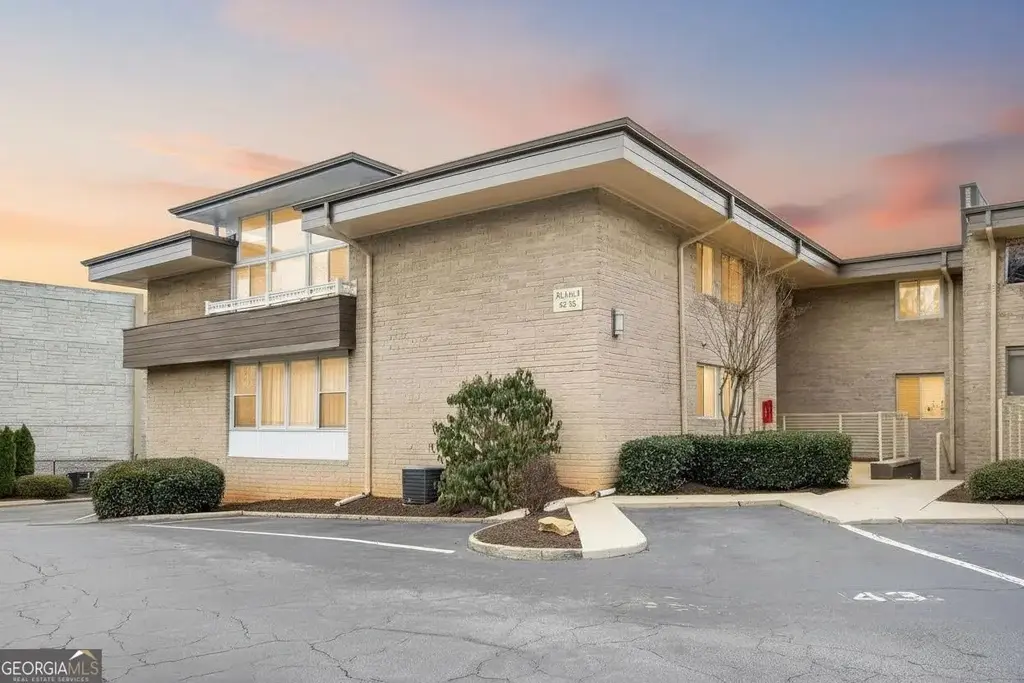 346 Carpenter Drive Ne 48, Atlanta