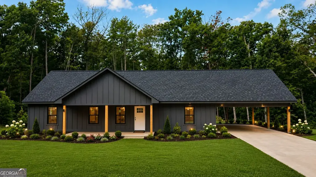50 Brock Road, Toccoa