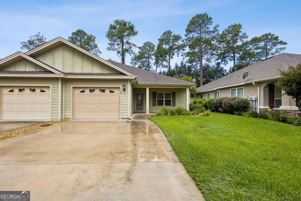 124 Brookshire Court, Kingsland