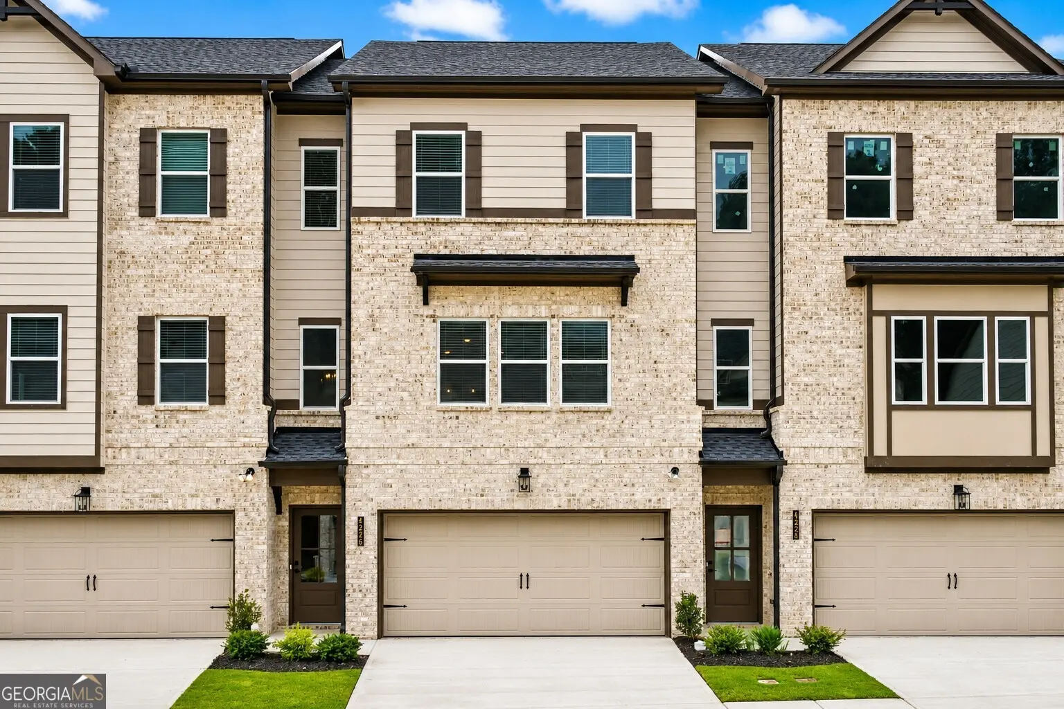 Photo of Listing #10837343