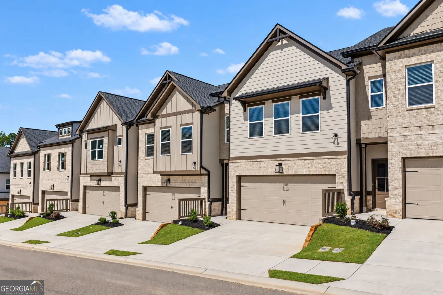 Photo of Listing #10837358