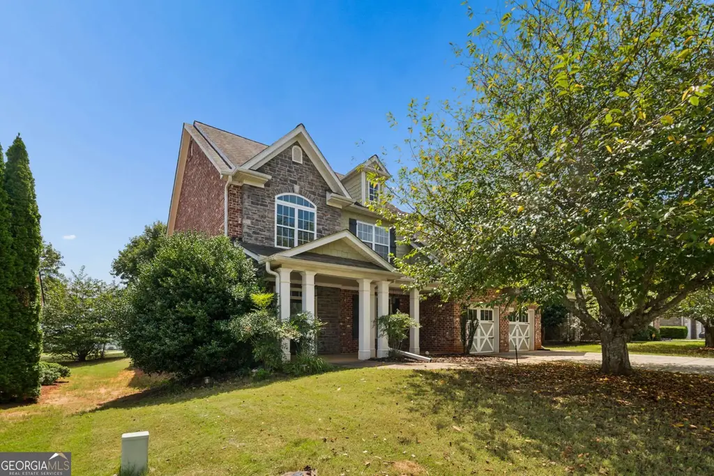 3138 Alhambra Circle, Hampton