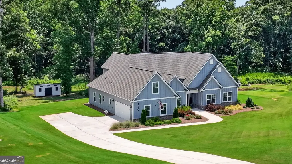 140 Linton Estates Avenue, Newnan