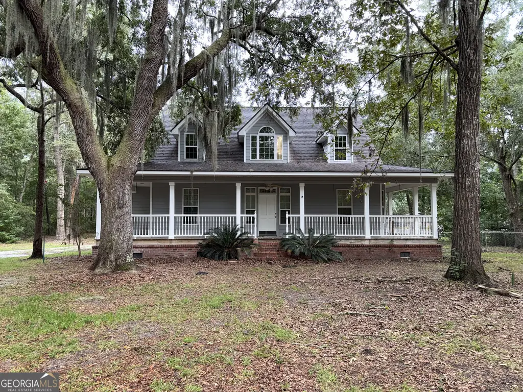 637 Kings Road, Midway