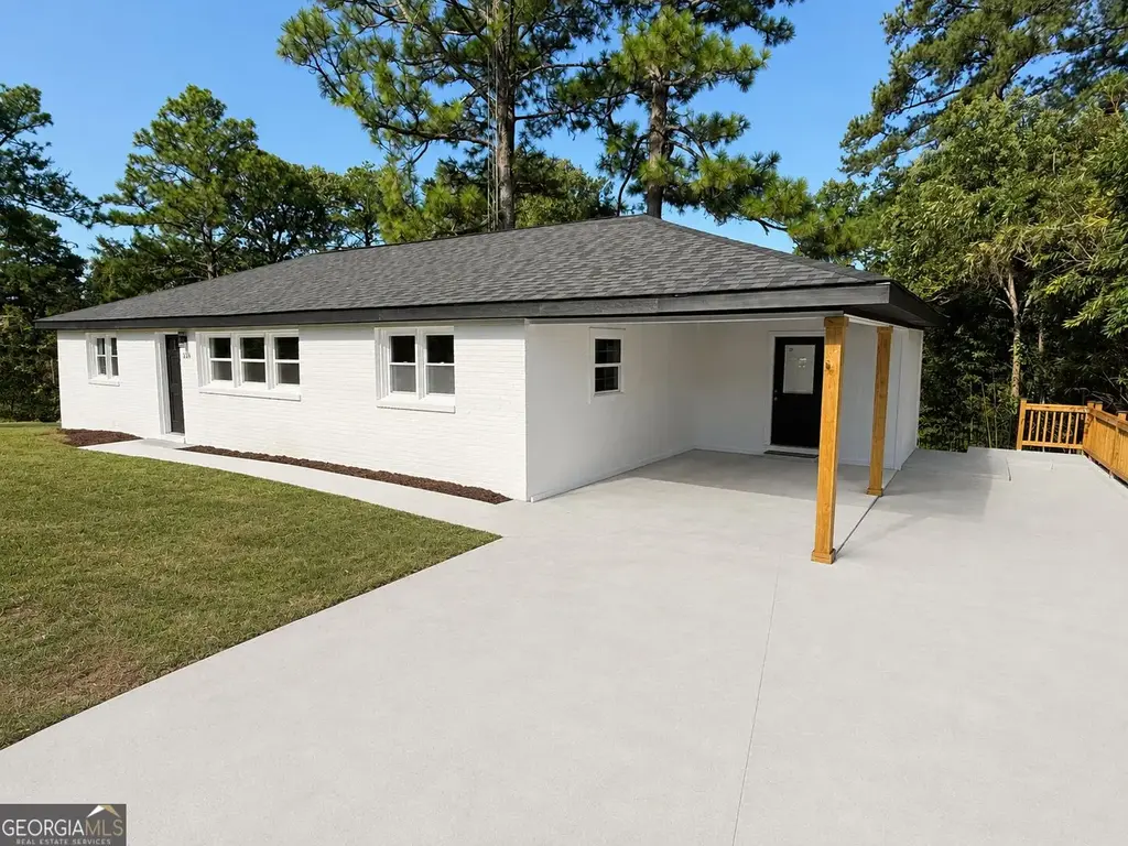 519 N Briarcliff Road, Warner Robins