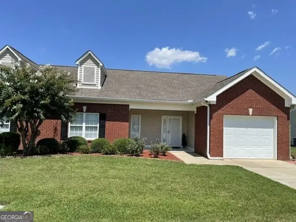 308 Dylan Court, Macon