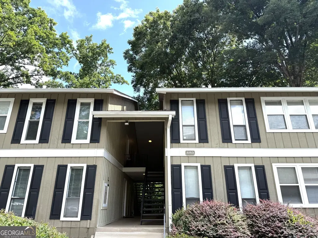 5153 Roswell Road 2, Atlanta