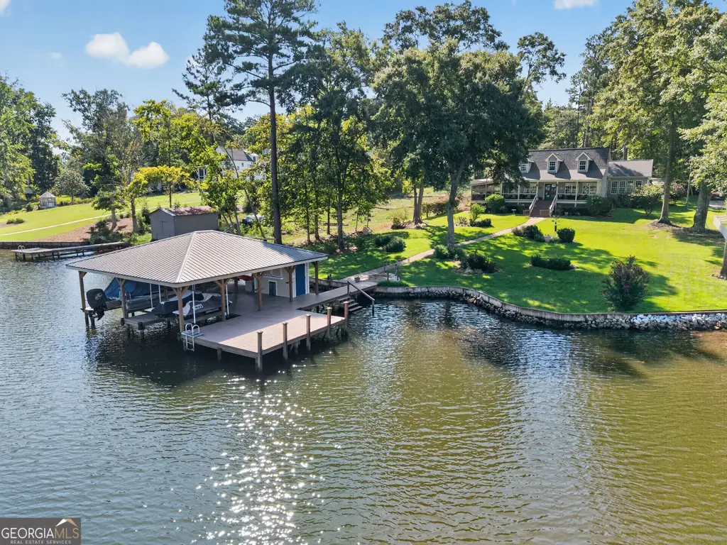 1094 Crooked Creek Road, Eatonton