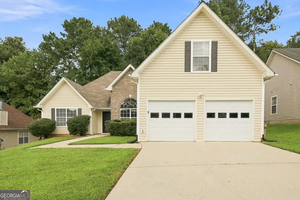 6258 Lakeview Court, Rex