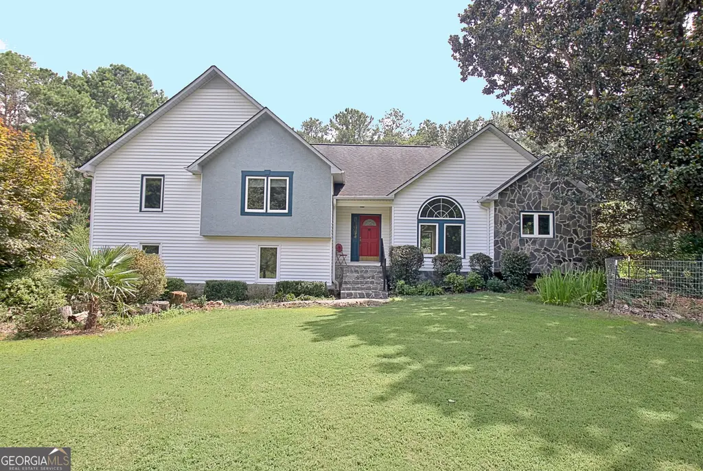 165 Clearbrook Way, Fayetteville